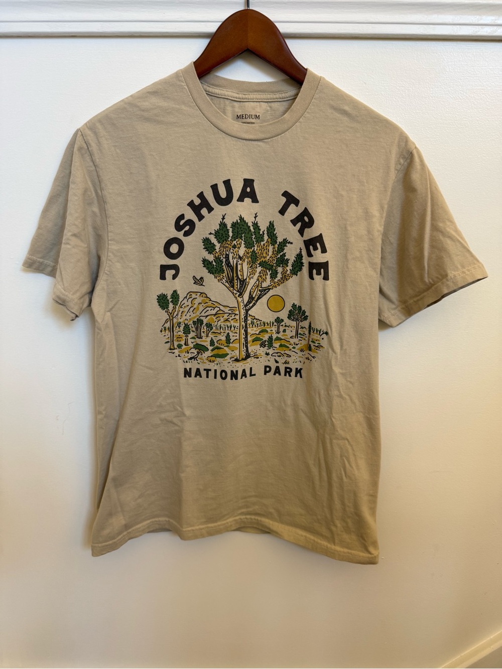 Joshua Tree National Park Tee | Size M | Sand Khaki | Desert Scene Graphic